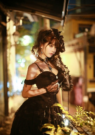 韩国美女yurisa_chan完美诠释洛丽塔风格 网上