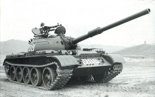 我国的第一代坦克59式