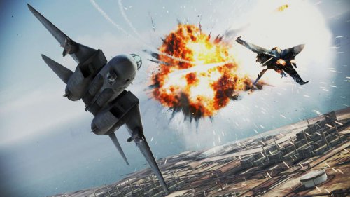 《皇牌空战7》将在PSX2016提供PSVR试玩