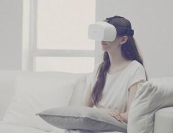 FOVE0将于今年2月出货 首款眼球追踪VR头显