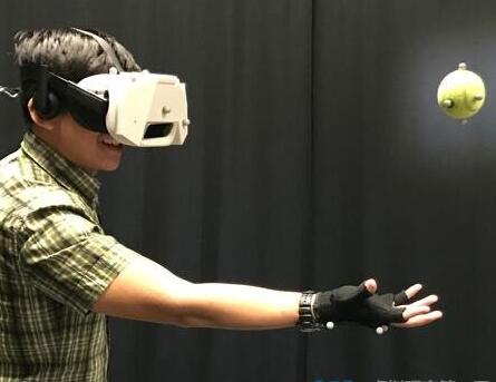 迪士尼最新研究 让你在VR中抓住现实网球
