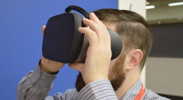 “人眼分辨率”VR头显Varjo体验手记 焦点显示+情景显示