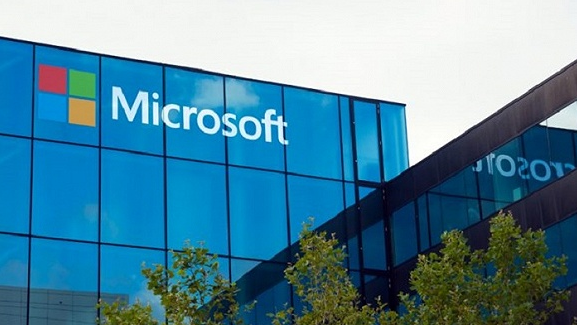 微软正式宣布大规模重组 原Windows负责人离职