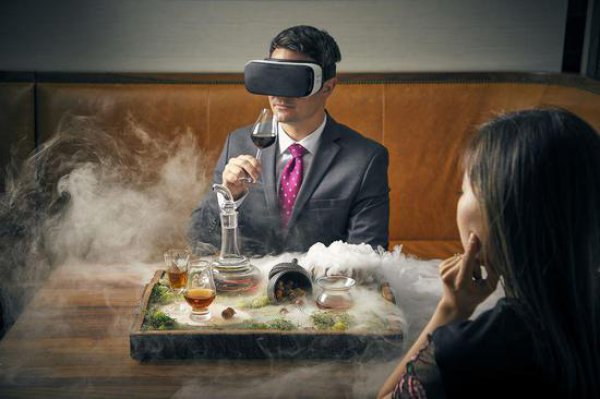 VR技术与传统酿酒的结合 增加消费者对葡萄酒的兴趣