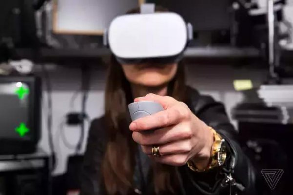 Oculus推出VR教育计划 将为教育机构提供头显设备
