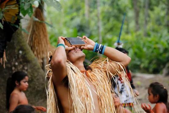 原始与科技的碰撞 VR纪录片首次揭秘古老的亚马逊部落