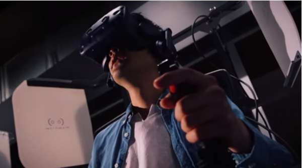 不灭的哥斯拉 《哥斯拉VR》框体体验直击死亡光线