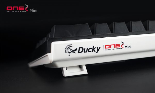 С!Akko Ducky One 2 Mini RGB